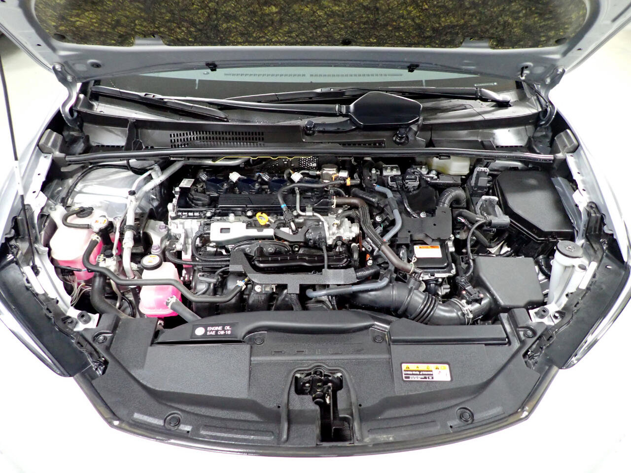 Used 2024 Toyota Prius XLE image 24