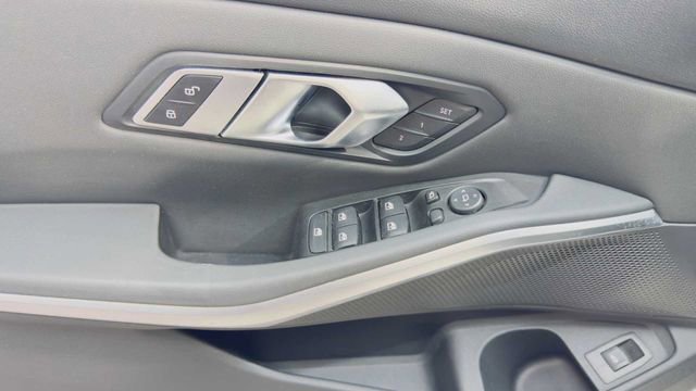 Used 2020 BMW M340i w/ Parking Assistance Package RWD image 21