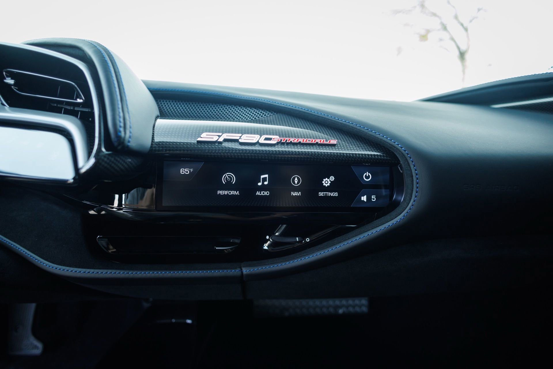 Used 2022 Ferrari SF90 Stradale image 54