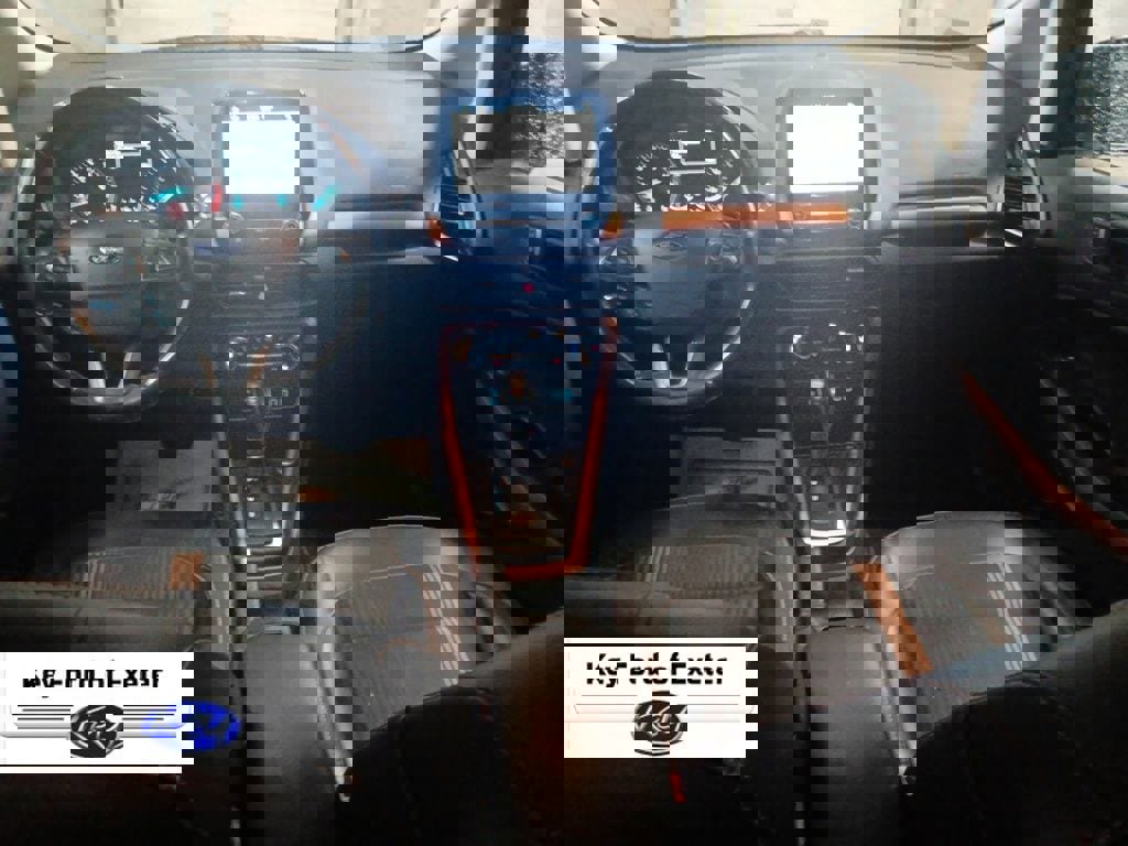 Used 2018 Ford EcoSport SES w/ SES Cold Weather Package AWD/4WD image 18