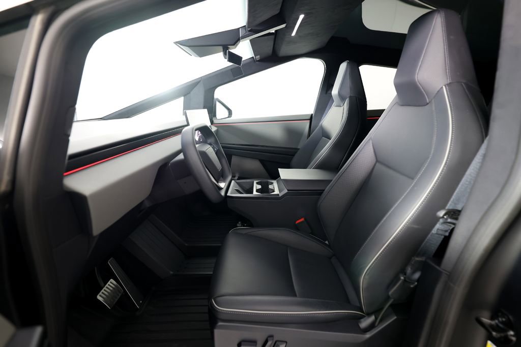 Used 2024 Tesla Cybertruck AWD Crew Cab image 16