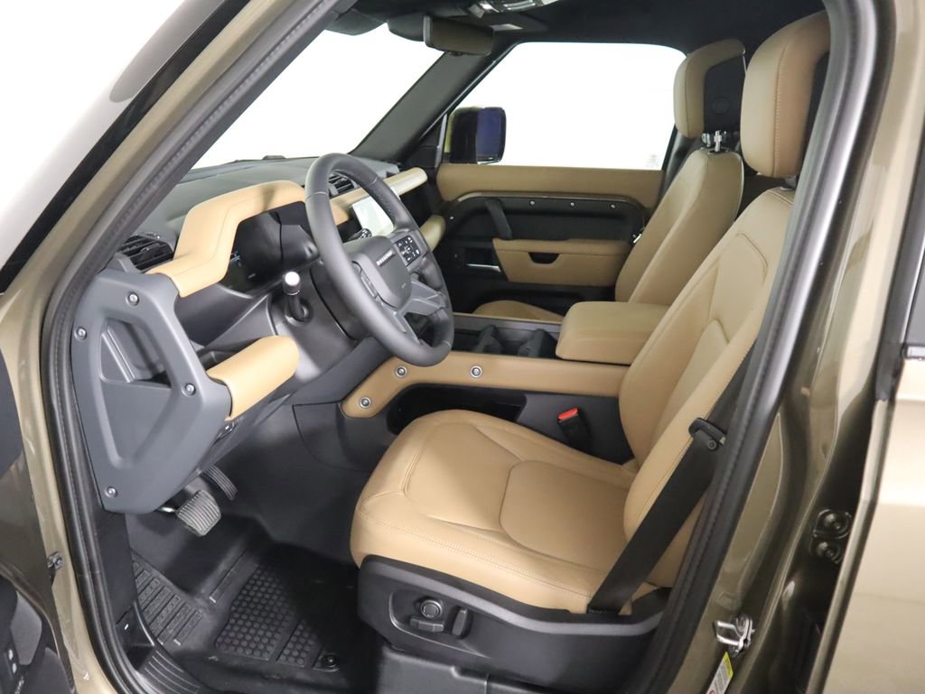 New 2026 Land Rover Defender 110 X-Dynamic SE image 21