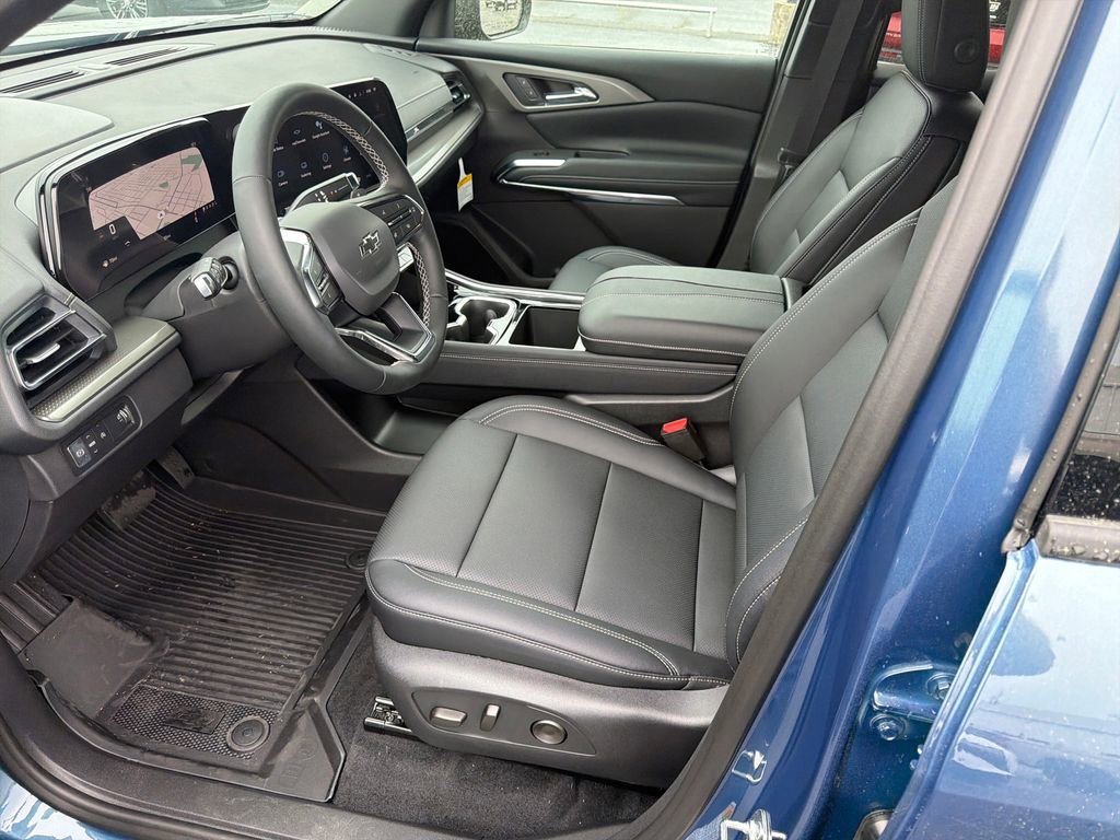 New 2026 Chevrolet Traverse LT w/ Midnight/Sport Edition image 9