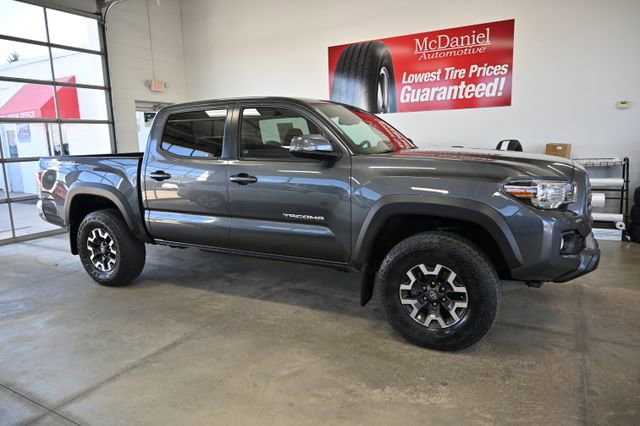 Used 2023 Toyota Tacoma TRD Off-Road AWD/4WD image 4