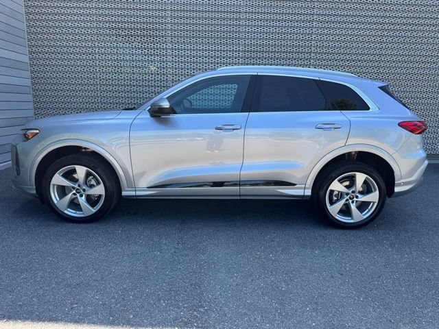 New 2026 Audi Q5 Premium AWD/4WD image 2