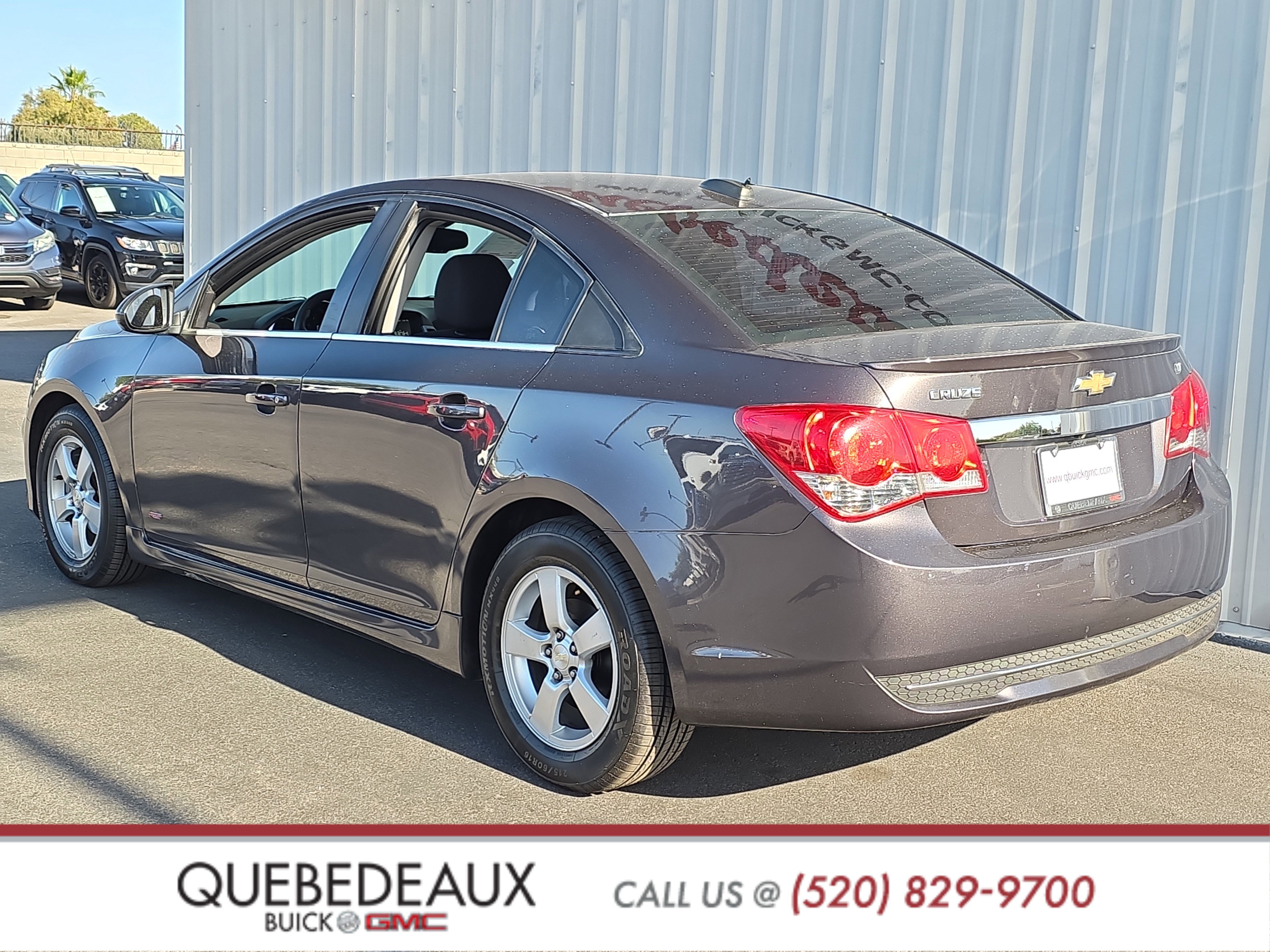 Used 2016 Chevrolet Cruze LT w/ Sun And Sound Package FWD image 5