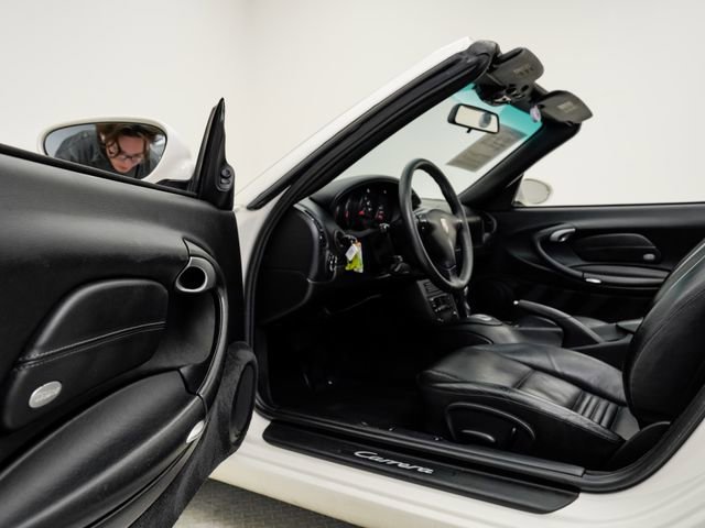 Used 2001 Porsche 911 Carrera RWD image 9
