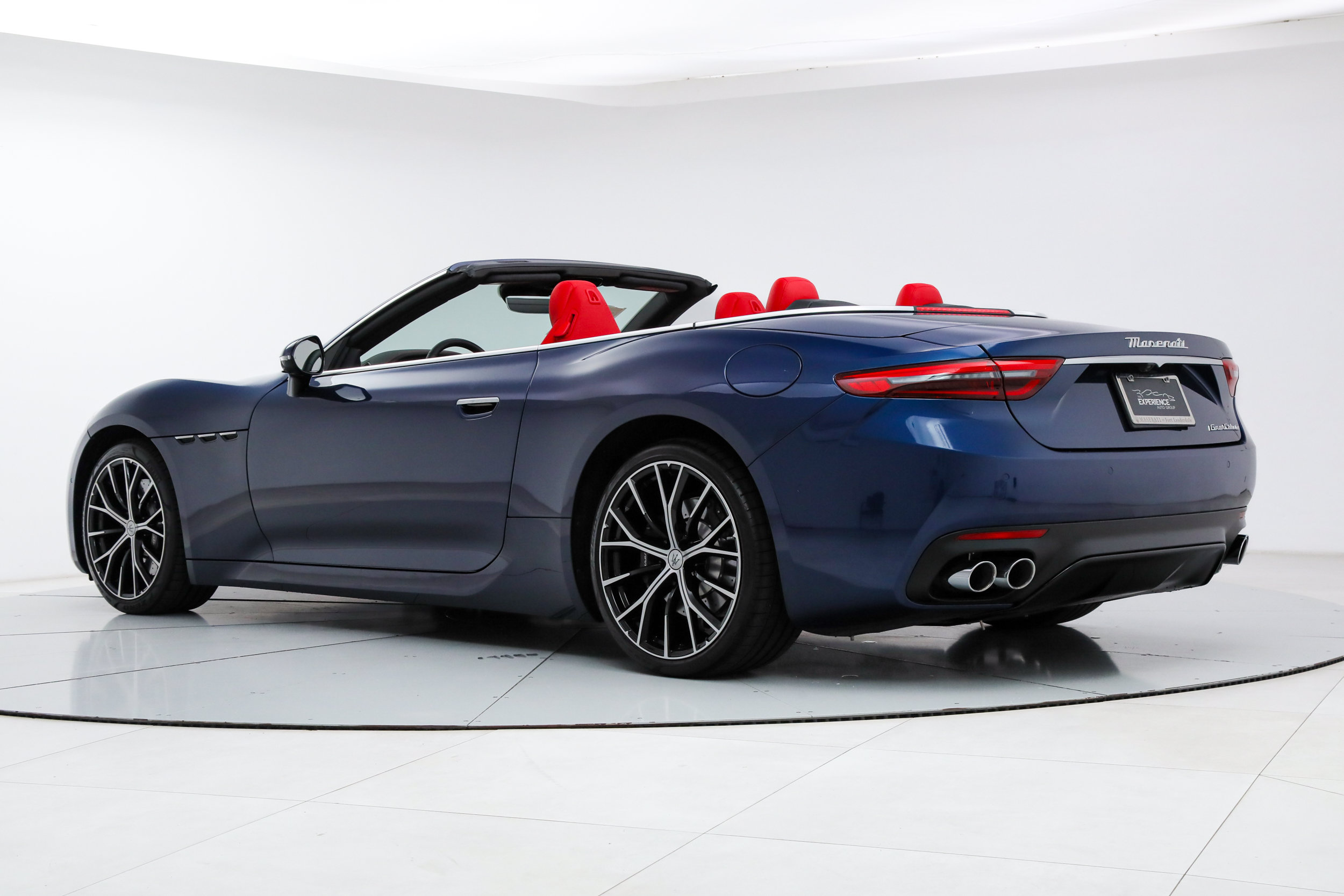 Certified 2026 Maserati GranCabrio Modena AWD/4WD image 3
