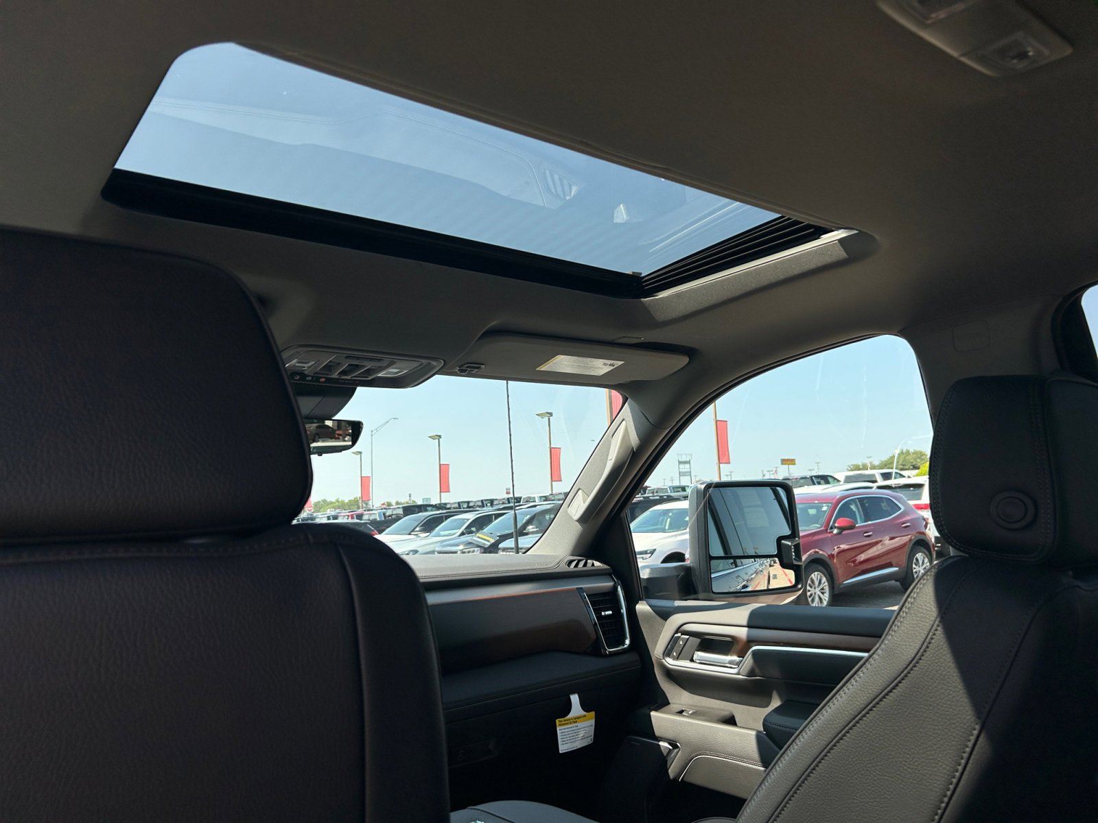 New 2026 GMC Sierra 2500 Denali w/ Denali Reserve Package image 18