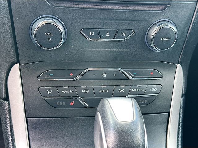 Used 2016 Ford Edge SEL w/ Equipment Group 201A image 13