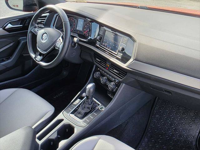 Used 2021 Volkswagen Jetta R-Line FWD image 10