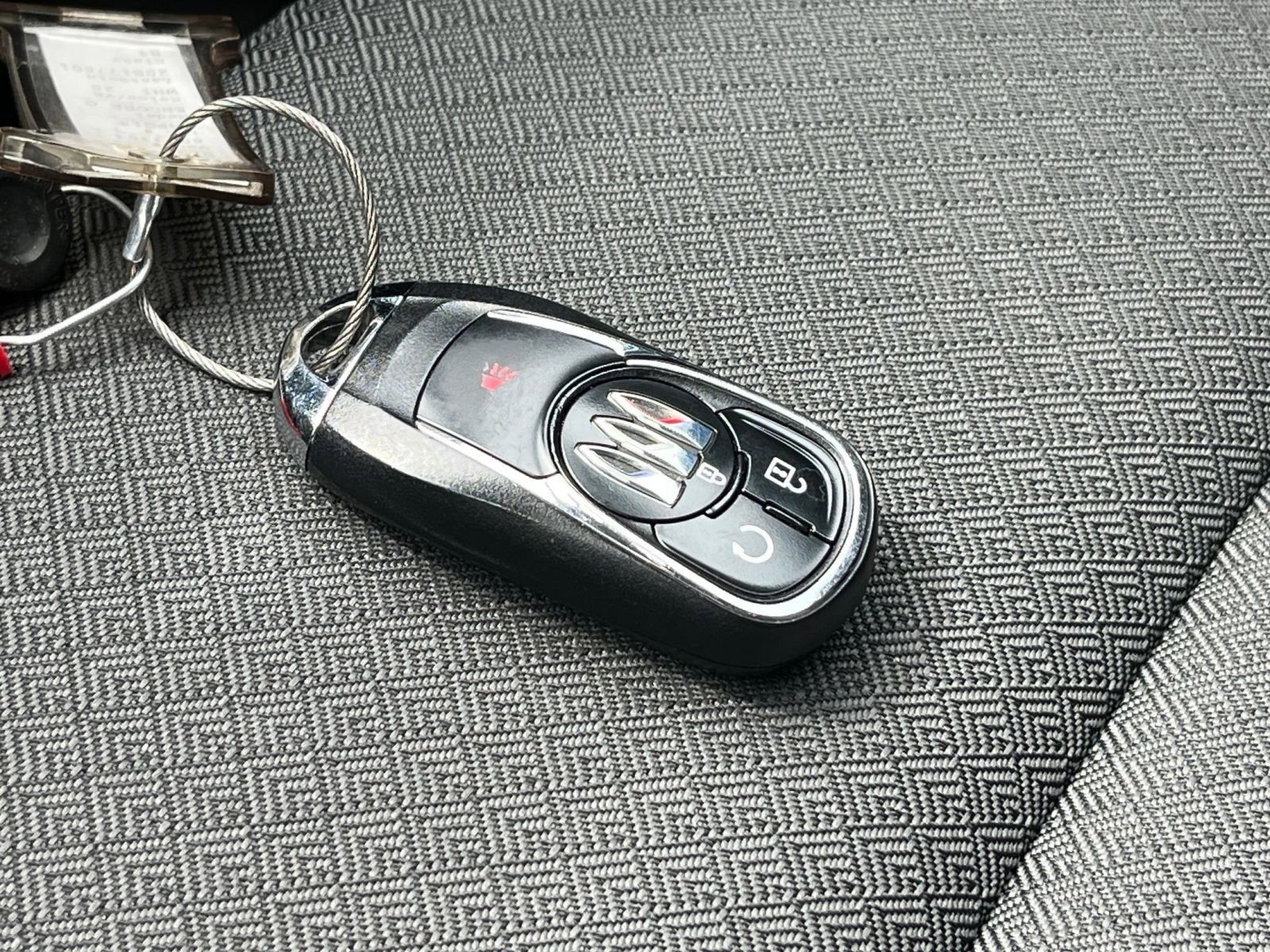 Used 2025 Buick Encore GX Preferred FWD image 21
