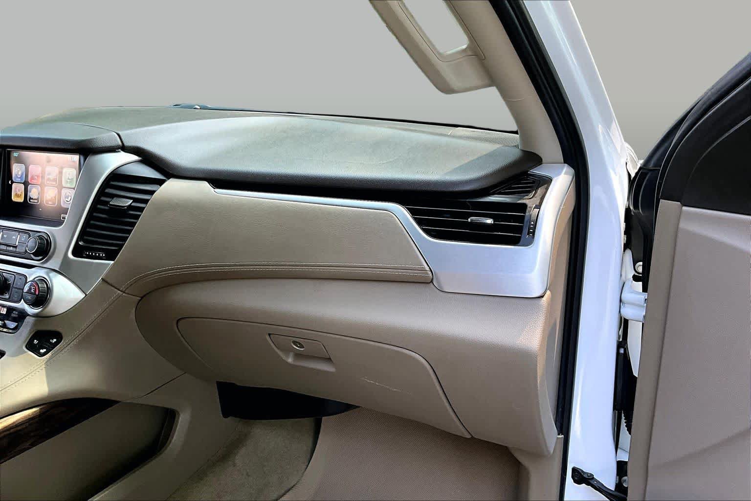 Used 2017 GMC Yukon SLT RWD image 18