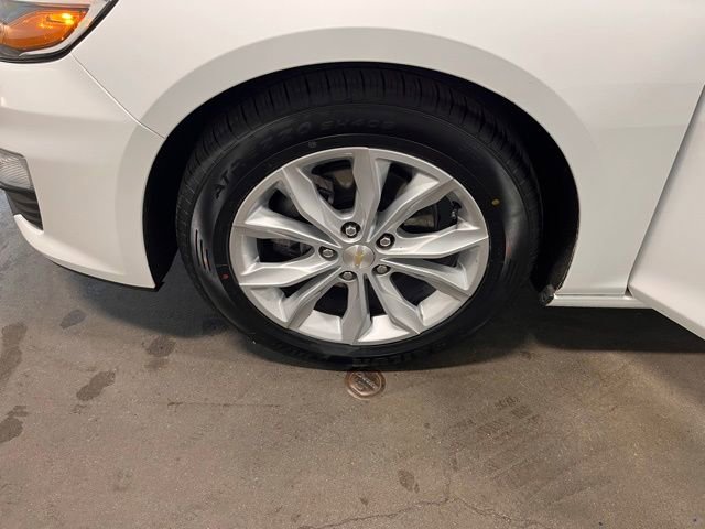 Used 2023 Chevrolet Malibu LT image 29