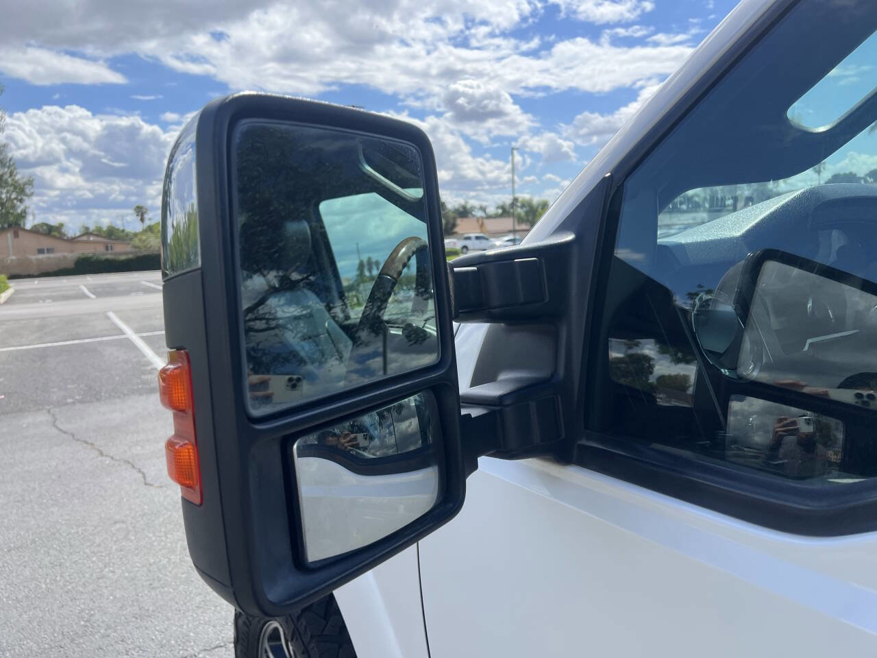 Used 2013 Ford F250 Platinum w/ FX4 Off Road Pkg image 19