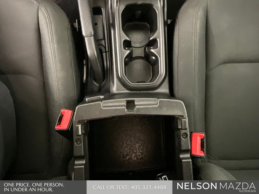 Used 2019 Jeep Wrangler Unlimited Sahara w/ Safety Group image 33