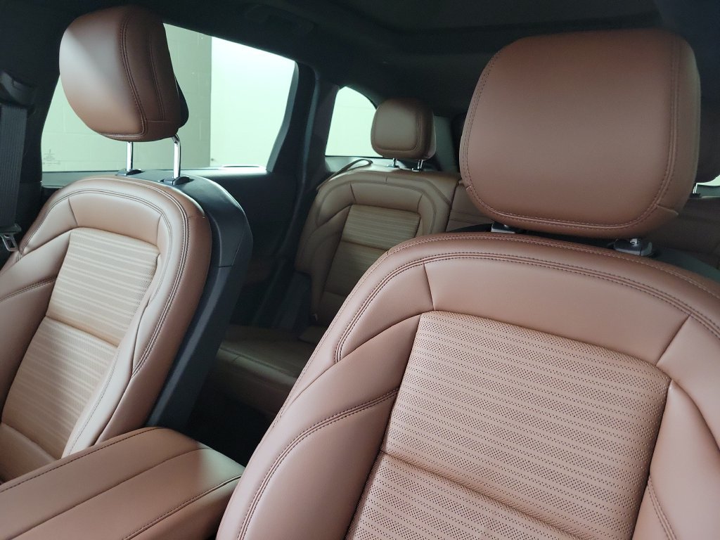 New 2026 Lincoln Nautilus Reserve AWD/4WD image 18