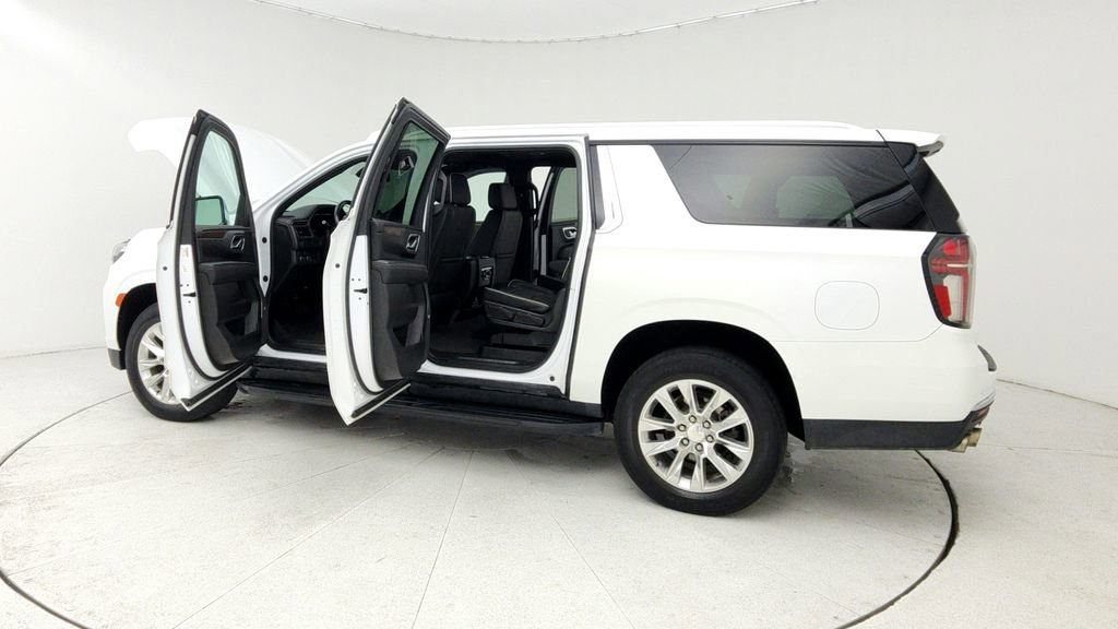 Certified 2022 Chevrolet Suburban Premier image 11