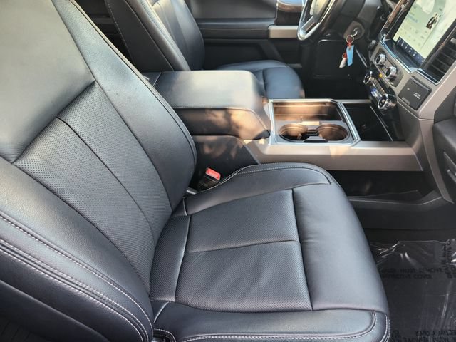 Used 2022 Ford F250 Lariat w/ Lariat Value Package AWD/4WD image 19