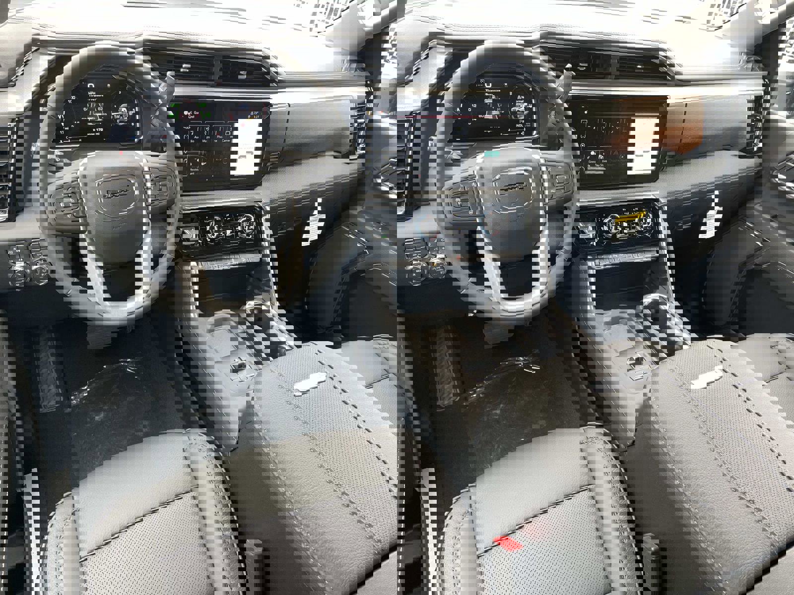 New 2026 GMC Sierra 2500 Denali w/ Denali Reserve Package image 9