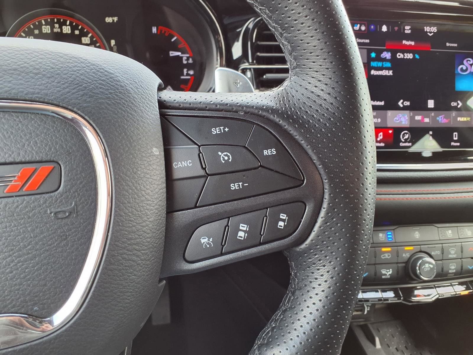 Used 2025 Dodge Durango GT image 25