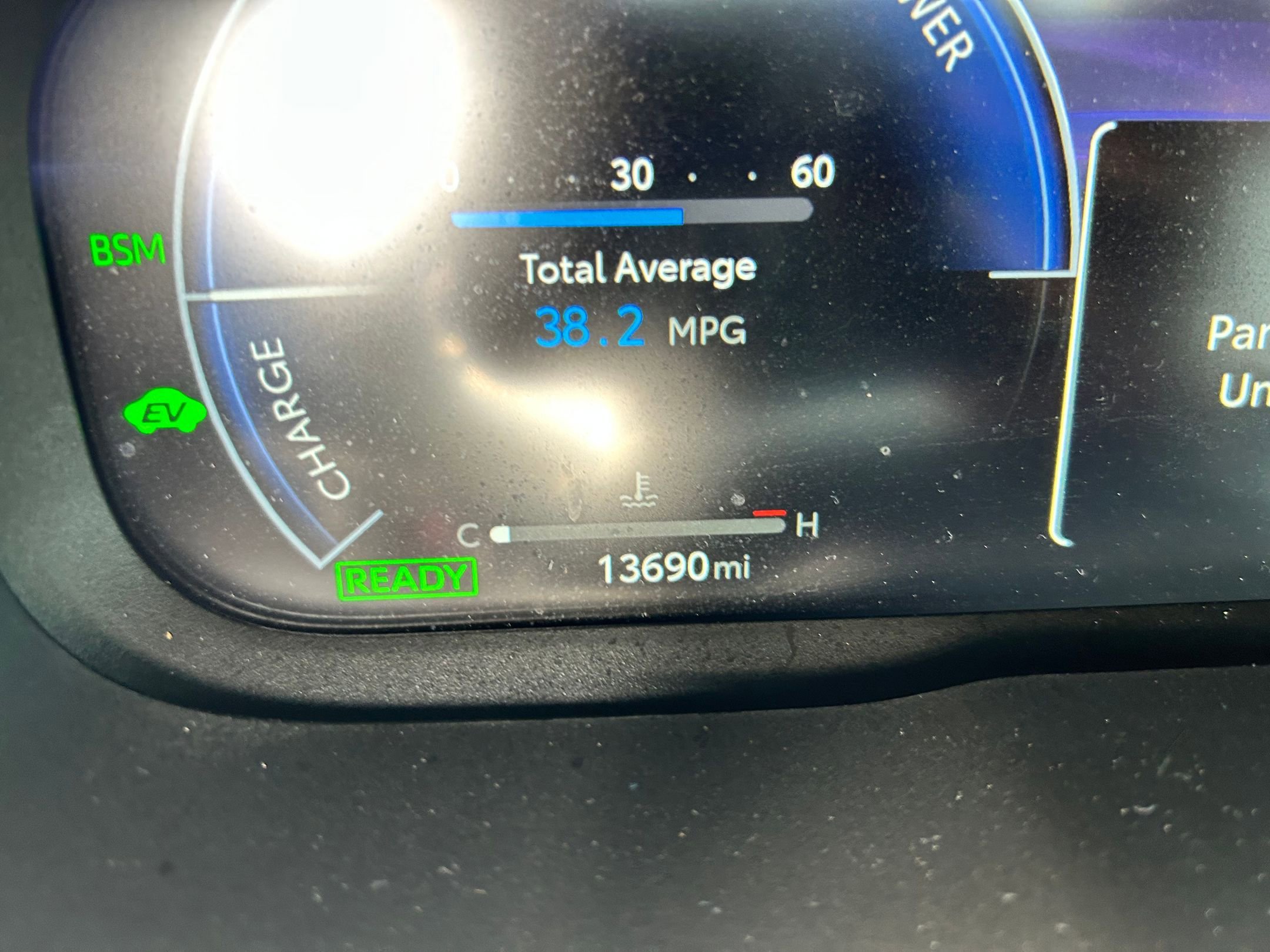 Used 2025 Toyota RAV4 XSE w/ Advanced Technology Package image 16