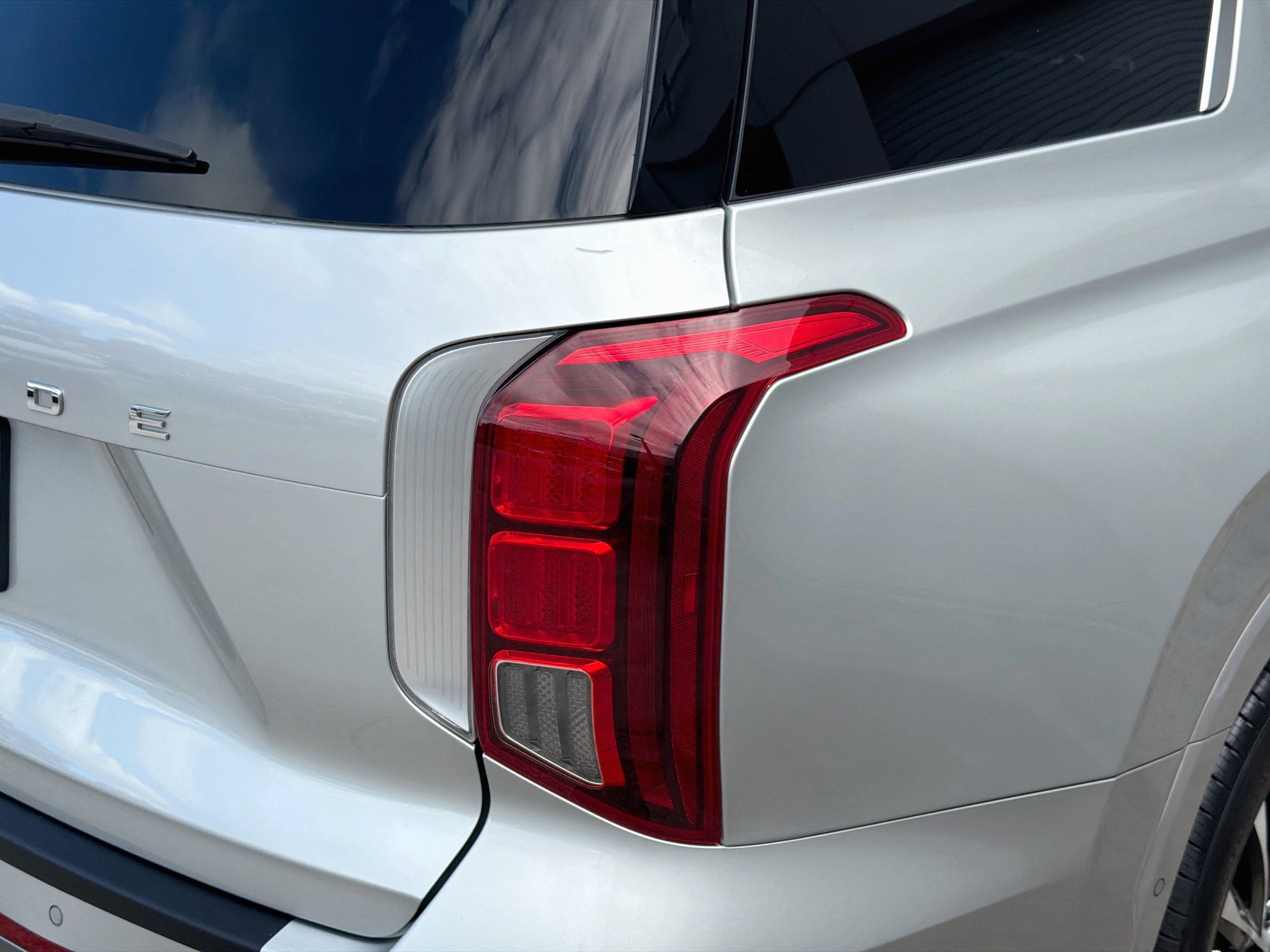 Certified 2023 Hyundai Palisade Calligraphy FWD image 25