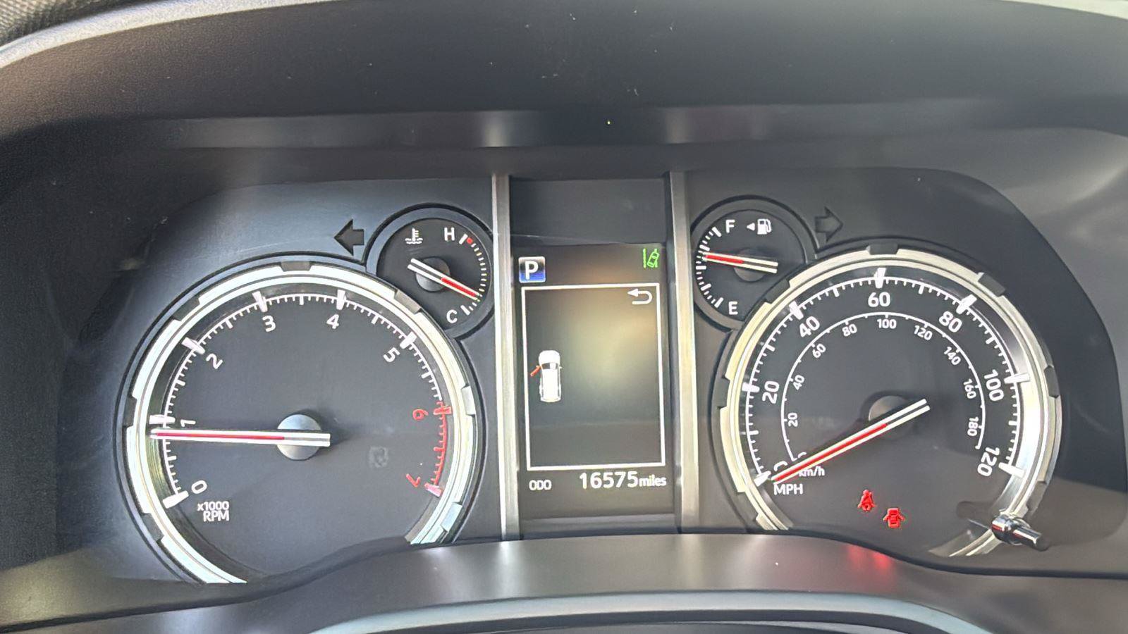 Used 2024 Toyota 4Runner TRD Pro AWD/4WD image 17