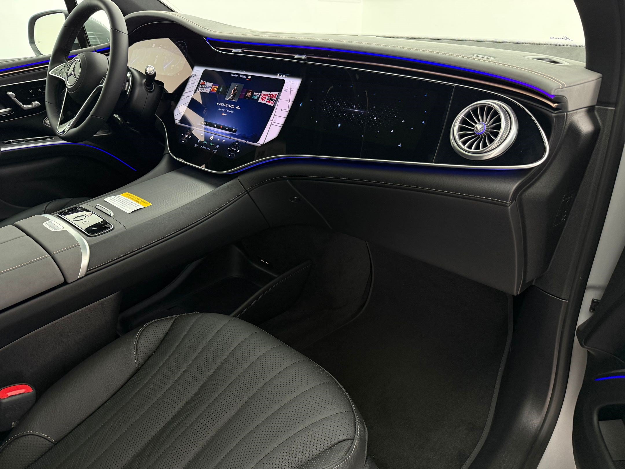 New 2027 Mercedes-Benz EQS 400 4MATIC SUV image 27