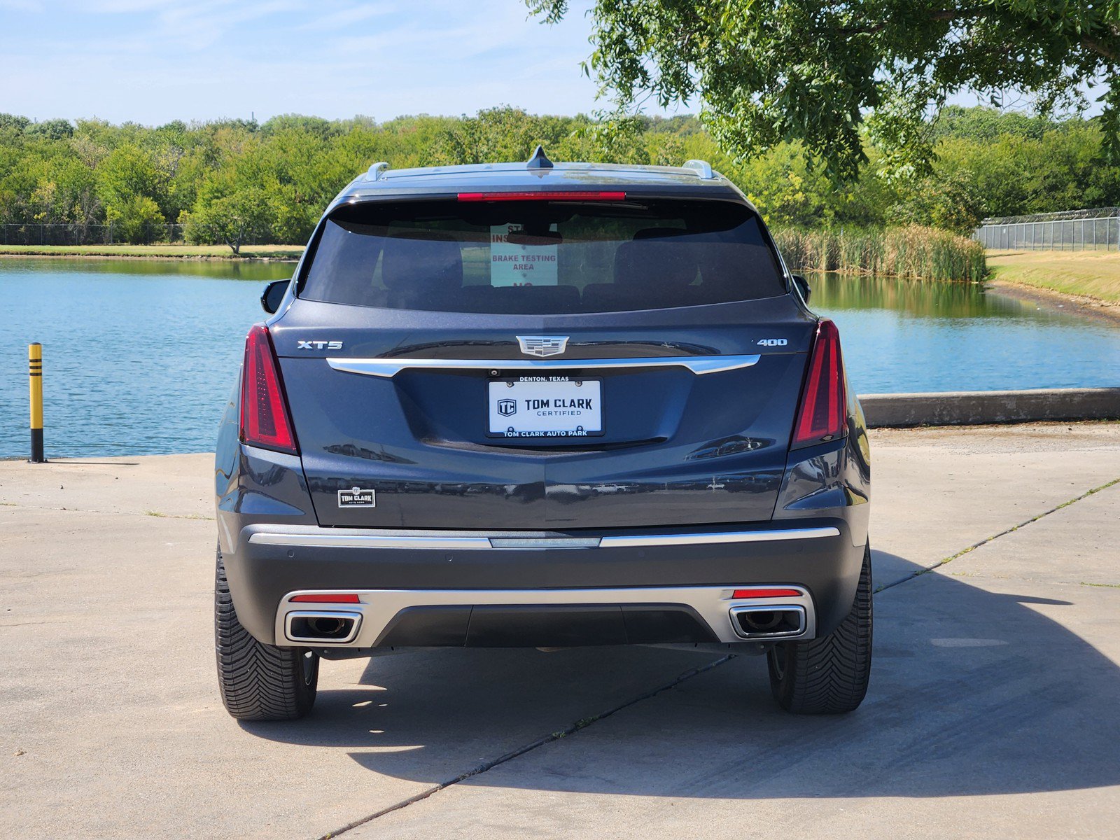 Used 2021 Cadillac XT5 Premium Luxury w/ LPO, Floor Liner Package FWD image 33