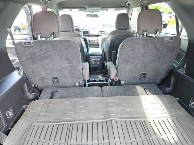 Used 2020 Ford Explorer XLT w/ Class III Trailer Tow Package AWD/4WD image 14