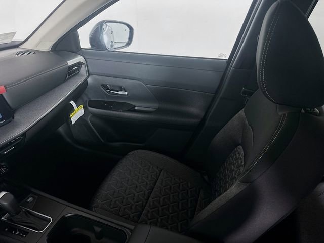 Used 2026 Nissan Kicks SV image 22