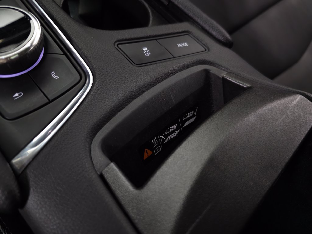 Certified 2023 Cadillac XT5 Premium Luxury AWD/4WD image 35