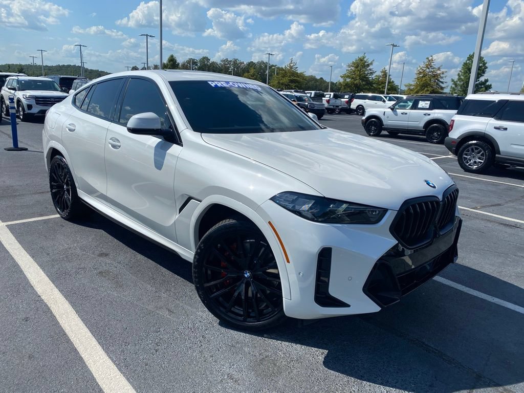 Used 2026 BMW X6 xDrive40i w/ Climate Comfort Package AWD/4WD image 2