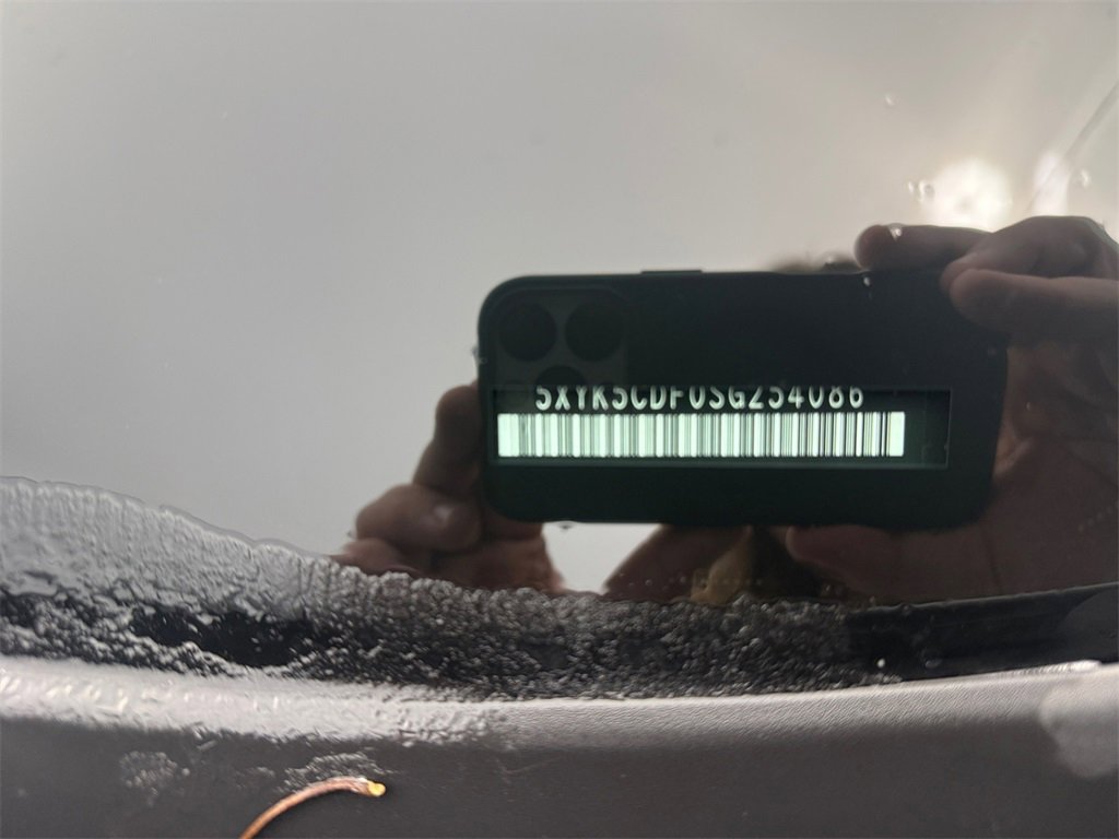 Used 2025 Kia Sportage SX image 30