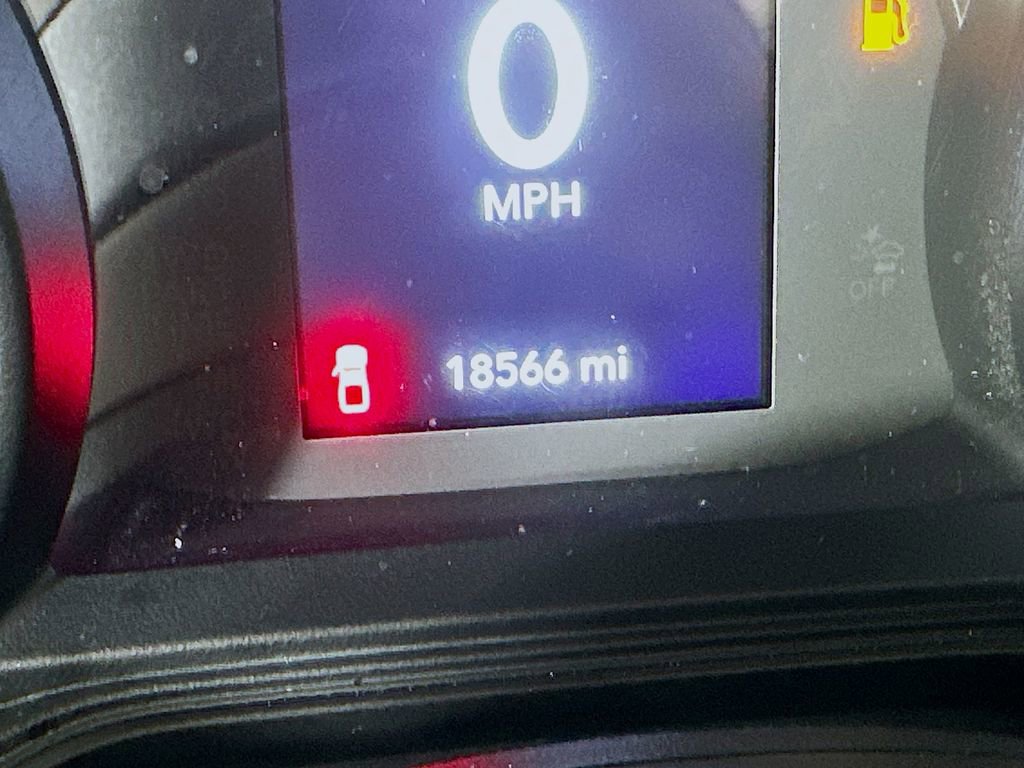 Used 2024 Jeep Gladiator Sport image 31