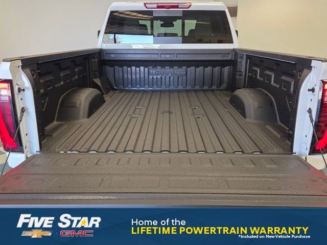 New 2026 GMC Sierra 3500 SLT w/ SLT Premium Package image 8