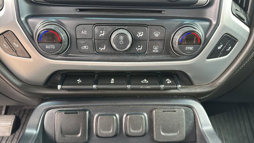 Used 2018 GMC Sierra 1500 SLT w/ SLT Premium Package AWD/4WD image 15