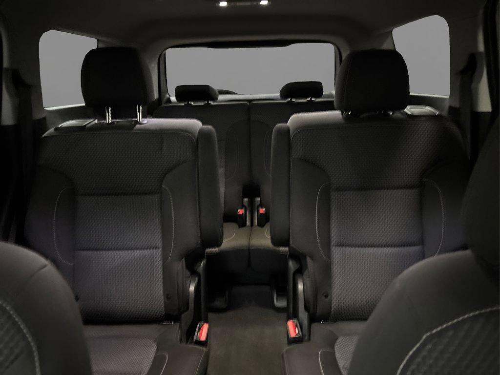 Used 2023 GMC Acadia SLE w/ Driver Convenience Package image 19