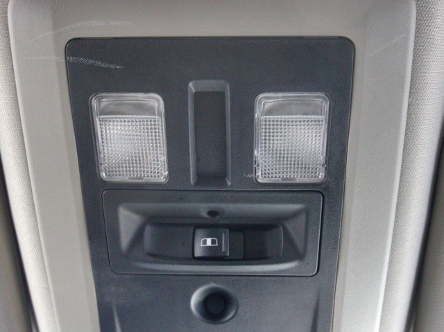 Used 2017 RAM 1500 Classic SLT image 25