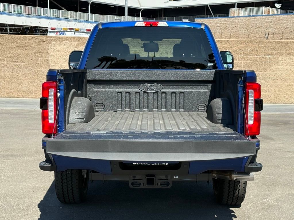 New 2026 Ford F250 4x4 Crew Cab Super Duty image 17