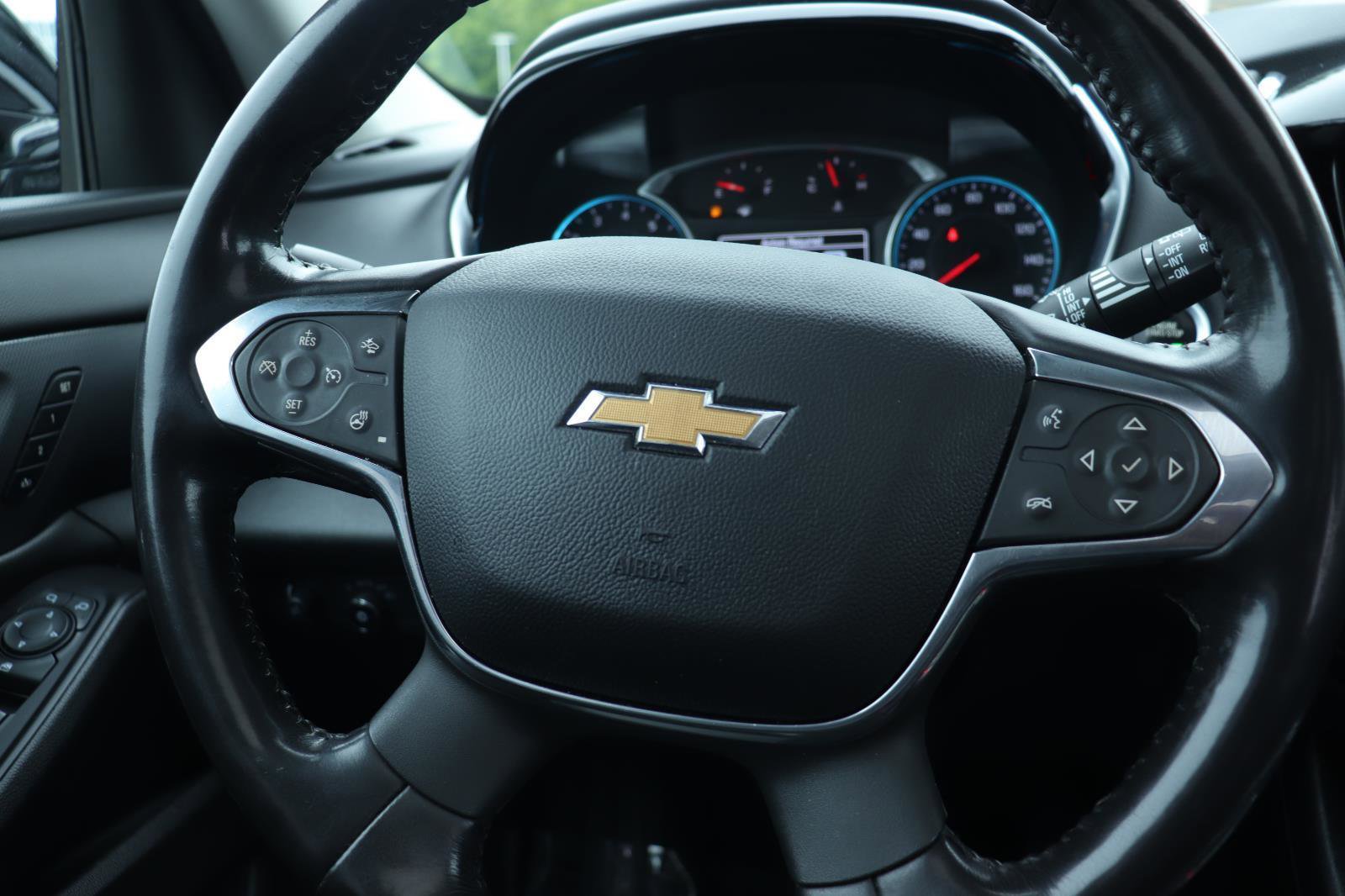 Used 2019 Chevrolet Traverse Premier w/ Driver Confidence II Package FWD image 30