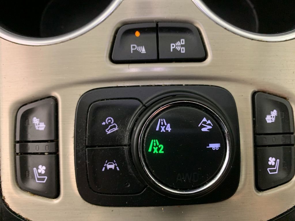 Used 2020 GMC Terrain Denali w/ GMC Pro Grade Package AWD/4WD image 29