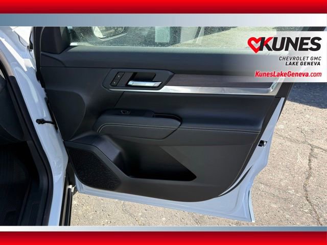 New 2026 GMC Terrain Denali w/ LPO, Floor Liner Package image 20