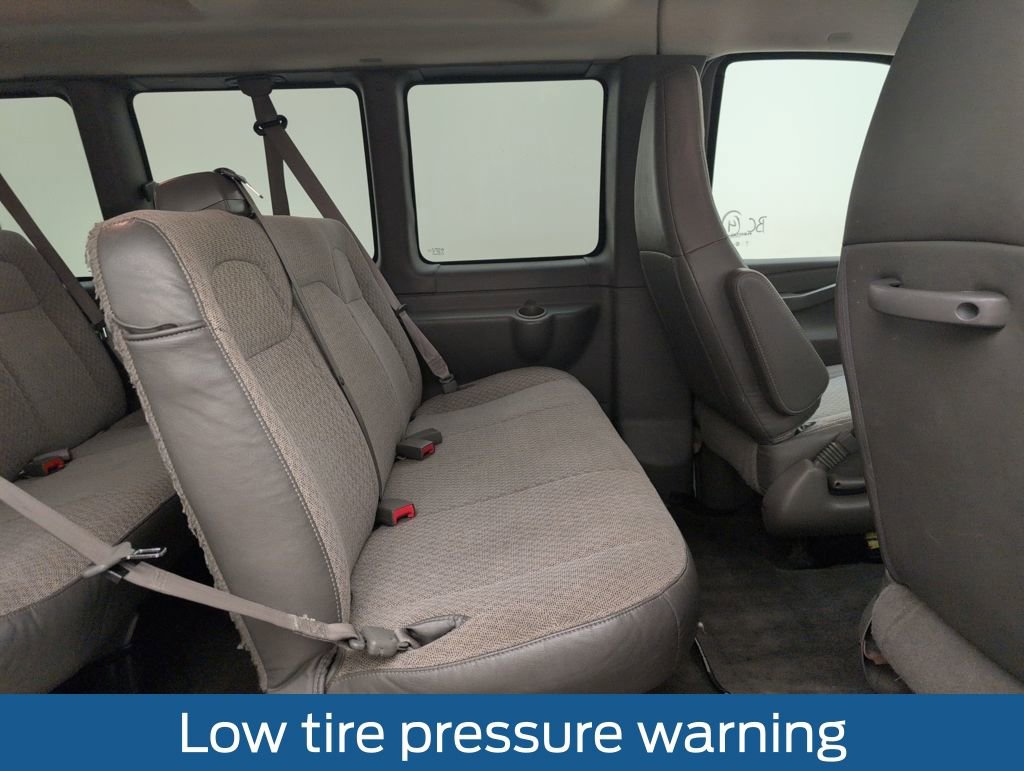 Used 2018 Chevrolet Express 3500 LT w/ LT Preferred Equipment Group image 16