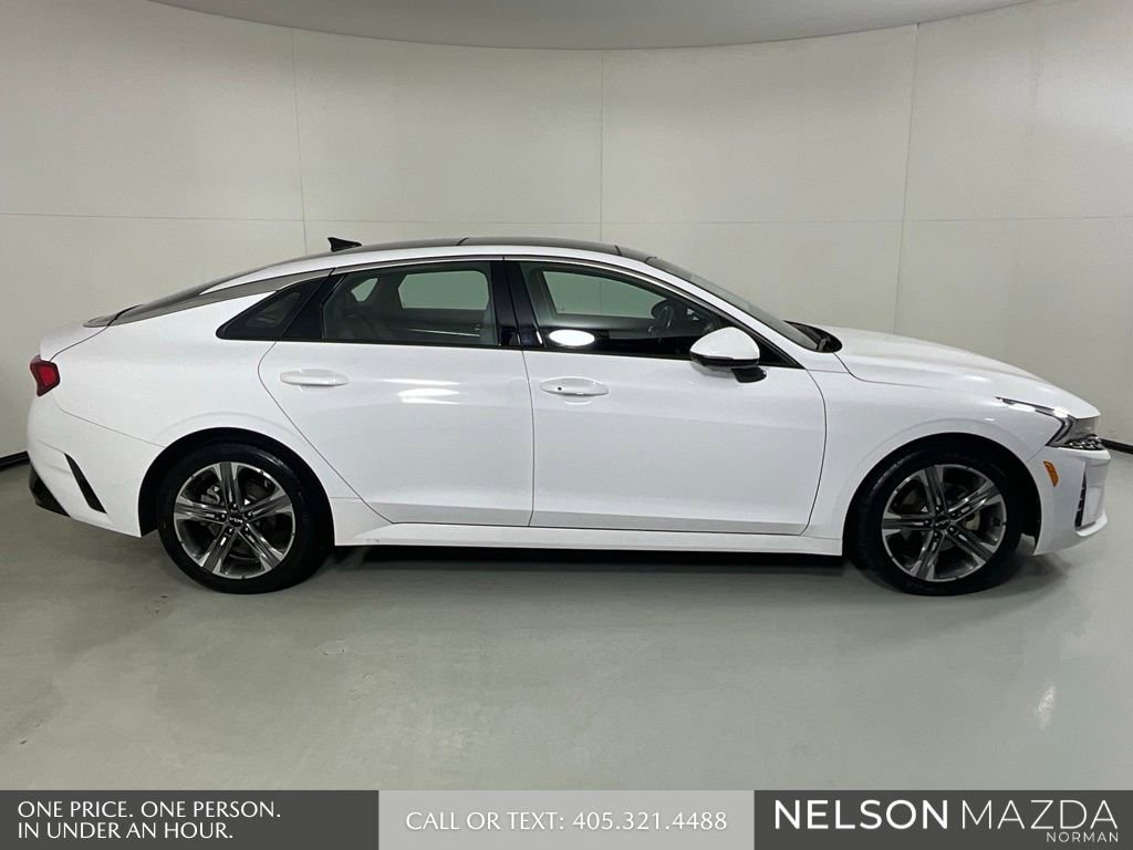 Used 2023 Kia K5 EX w/ EX Premium Package FWD image 5