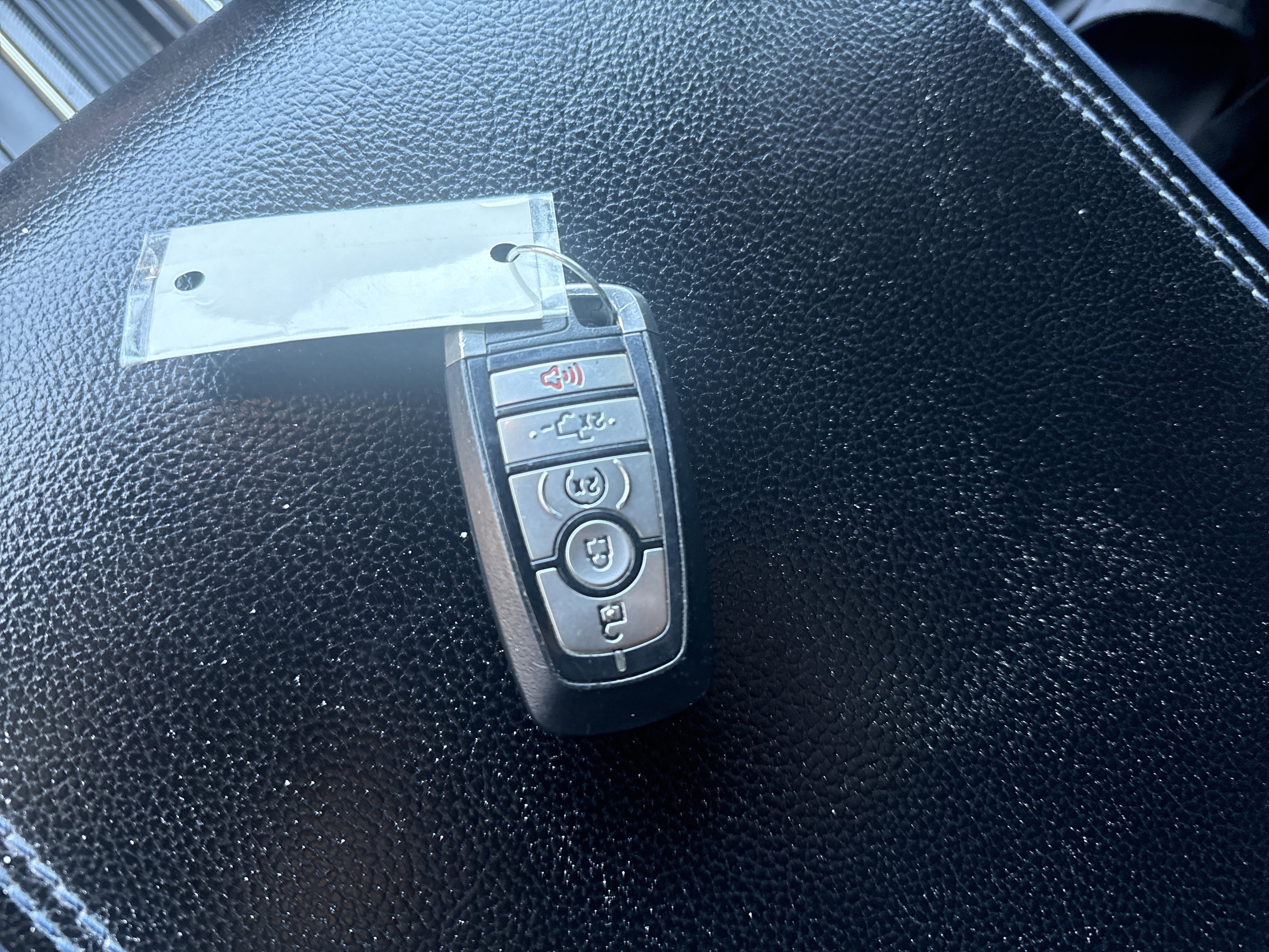 Used 2019 Ford F150 Raptor w/ Equipment Group 802A Luxury image 31