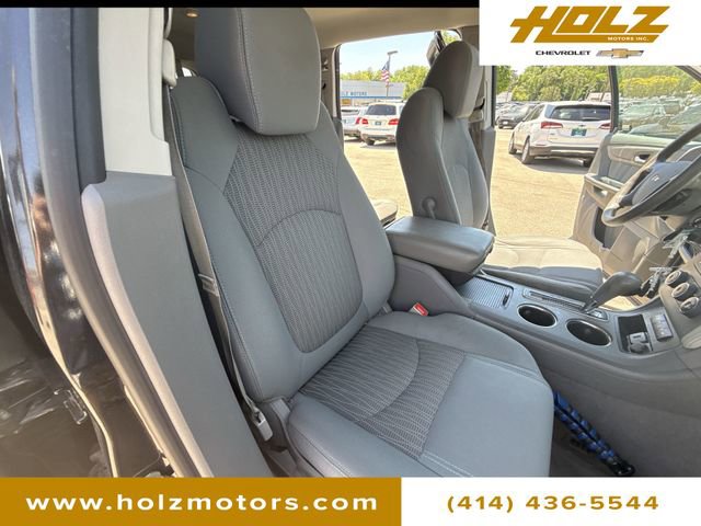Used 2017 Chevrolet Traverse LS AWD/4WD image 23