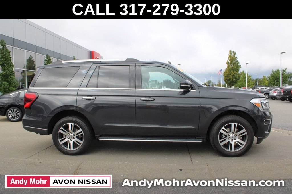 Used 2022 Ford Expedition Limited AWD/4WD image 6