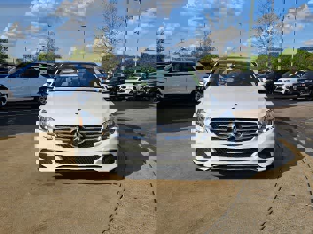 Used 2018 Mercedes-Benz C 300 Sedan w/ Multimedia Package image 4